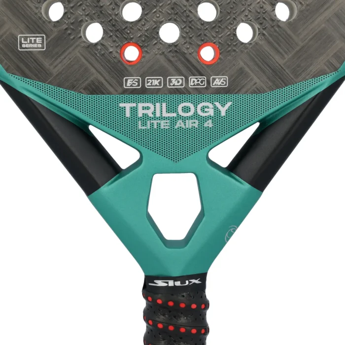 Pala de Pádel de la marca Siux modelo Trilogy Lite Air 4 Advanced